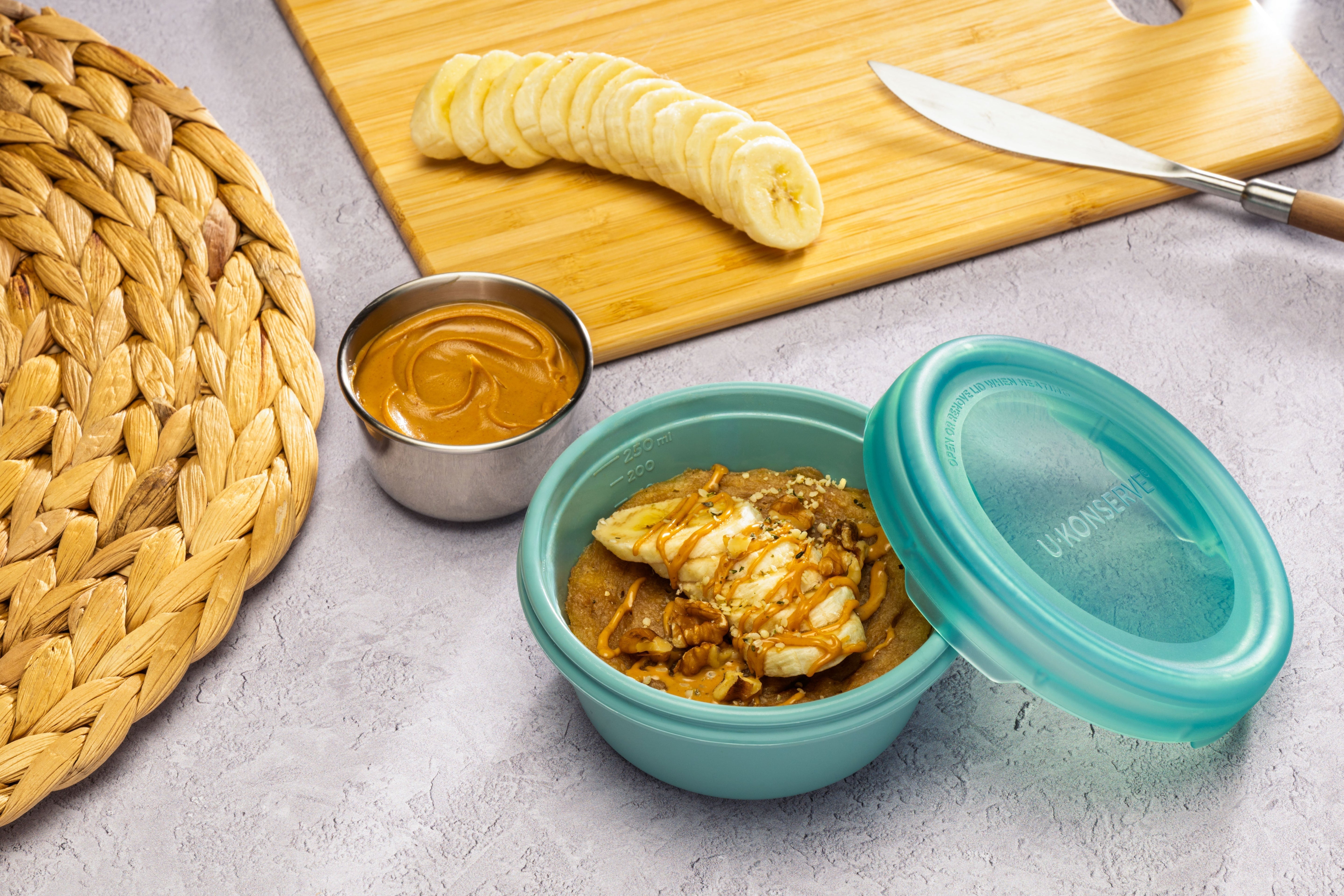 Microwave Healthy Peanut Butter Banana Cake